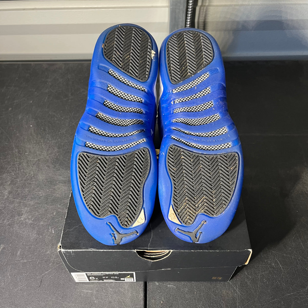 Size 6 - AJ 12 Blueberry