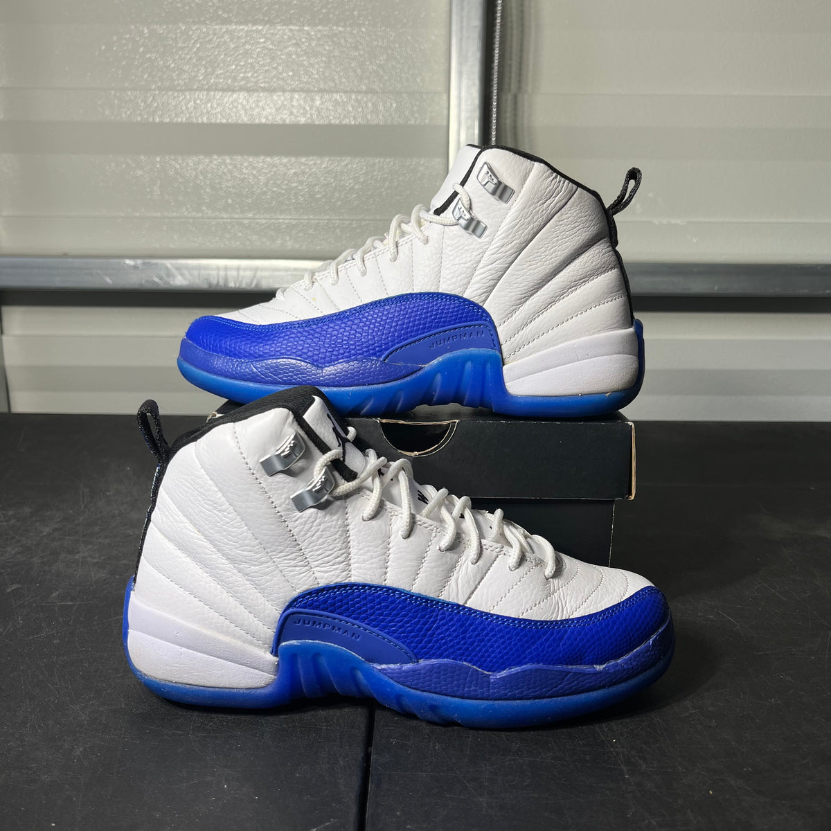 Size 6 - AJ 12 Blueberry