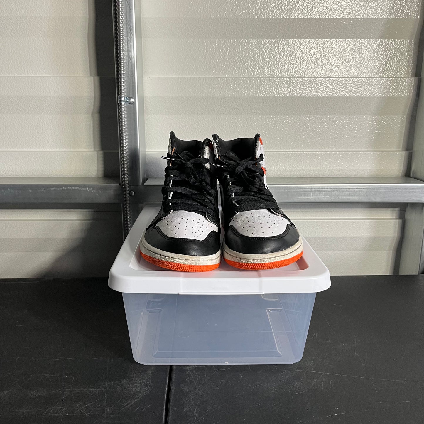 Size 12.5 - AJ 1 Retro High Electro Orange