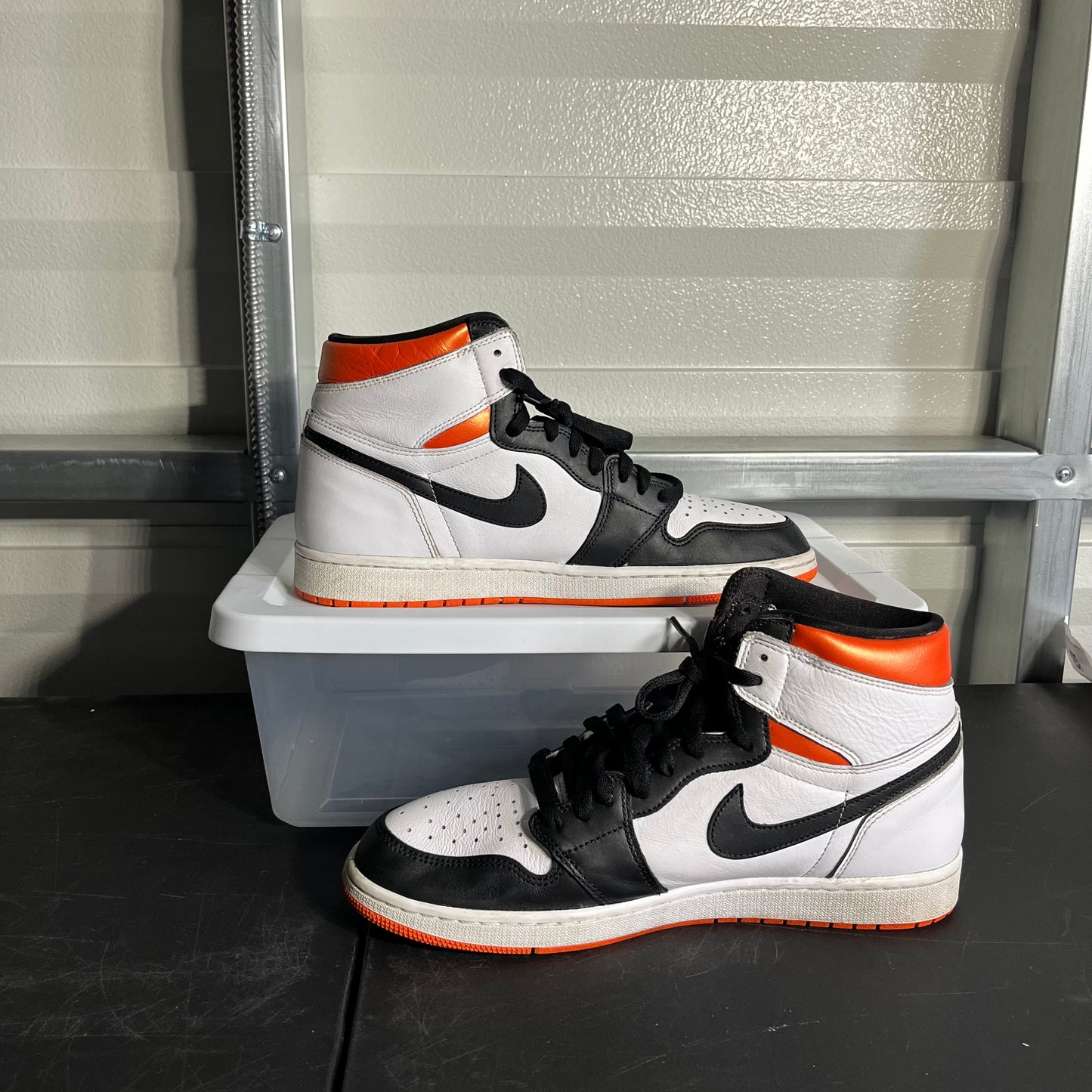 Size 12.5 - AJ 1 Retro High Electro Orange