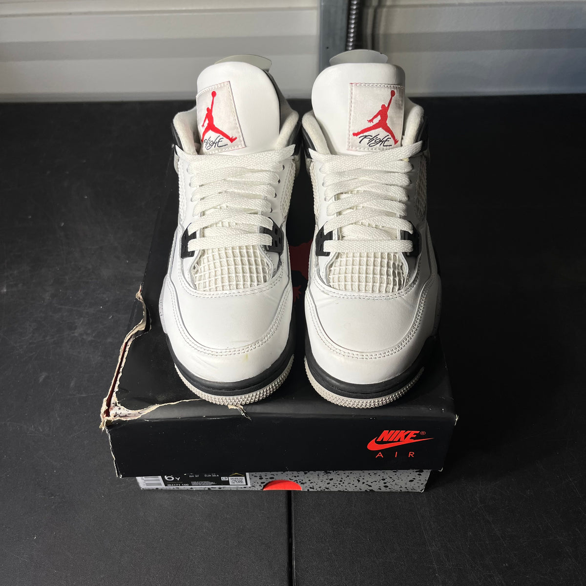 Size 6Y - AJ 4 White Cement