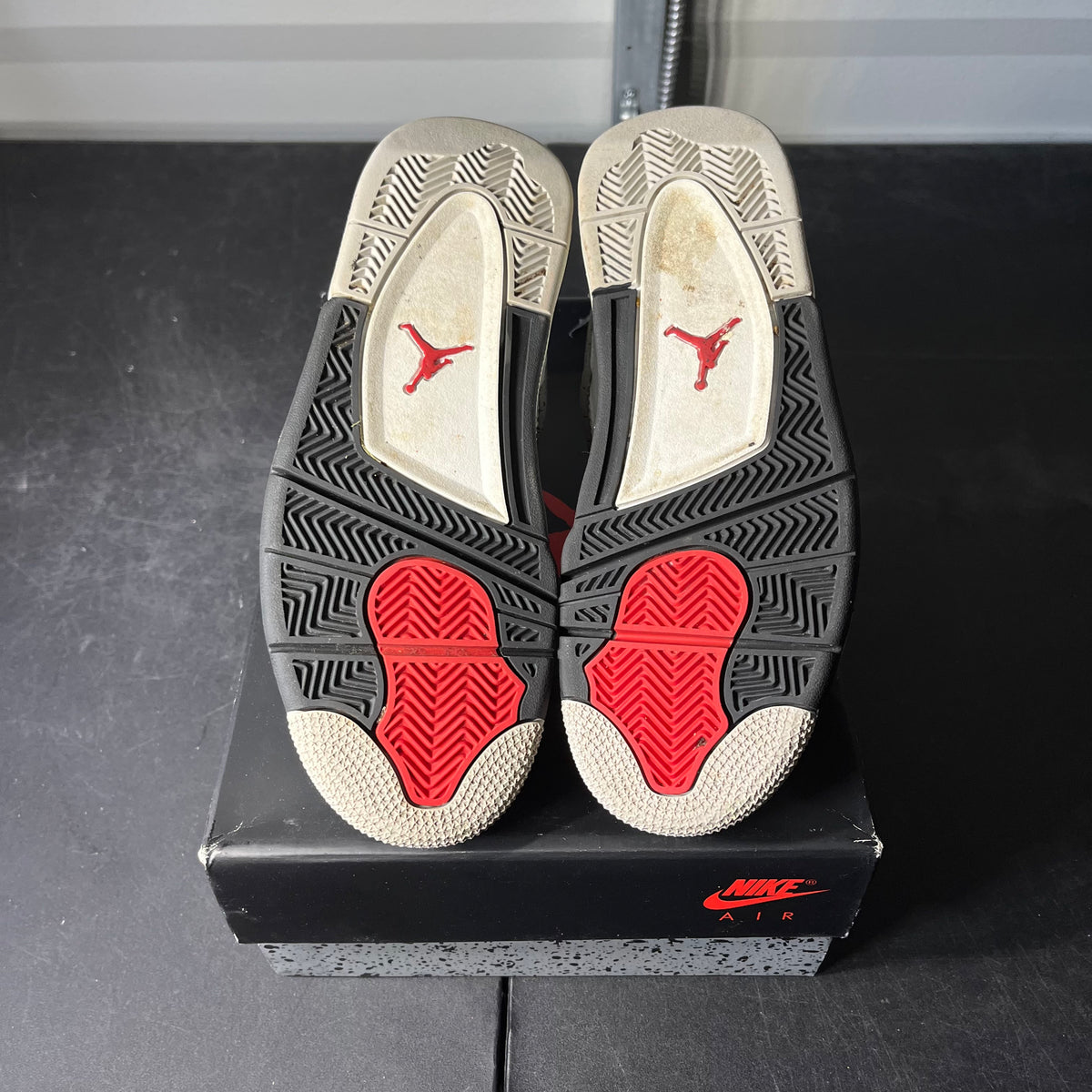 Size 6Y - AJ 4 White Cement