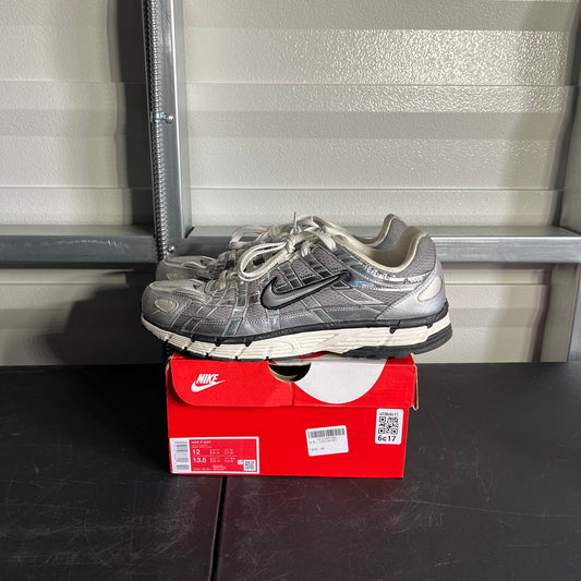 Size 12 - P-6000 Metallic Silver