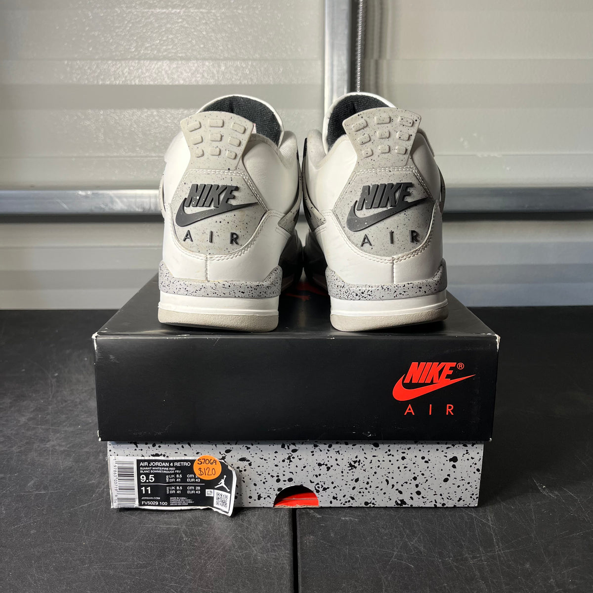 Size 9.5 - AJ 4 White Cement