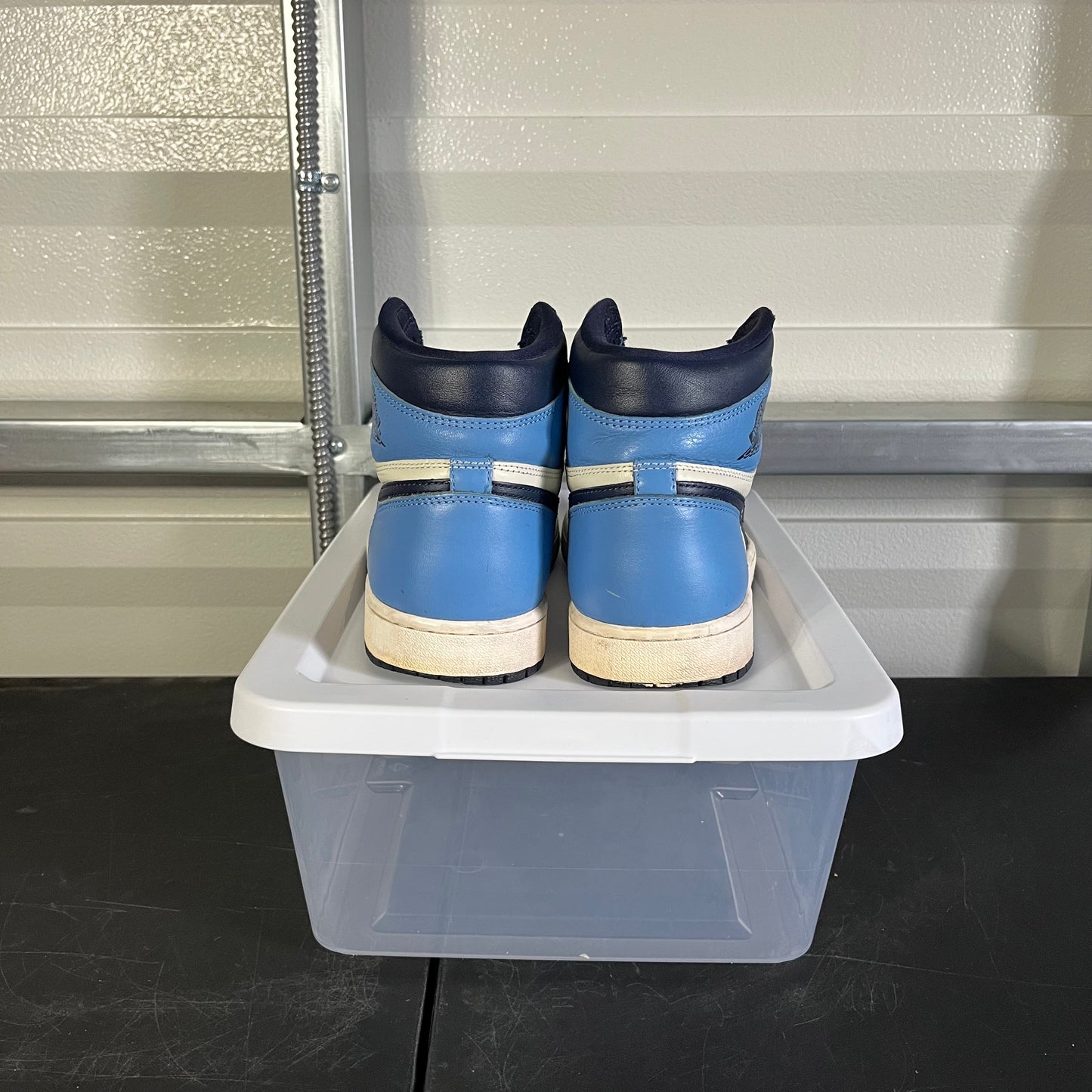 Size 10 - AJ 1 Retro High Obsidian UNC