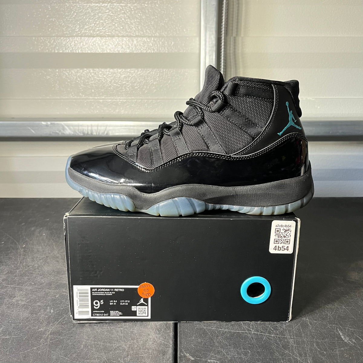 Size 9.5 - AJ 11 Gamma Blue