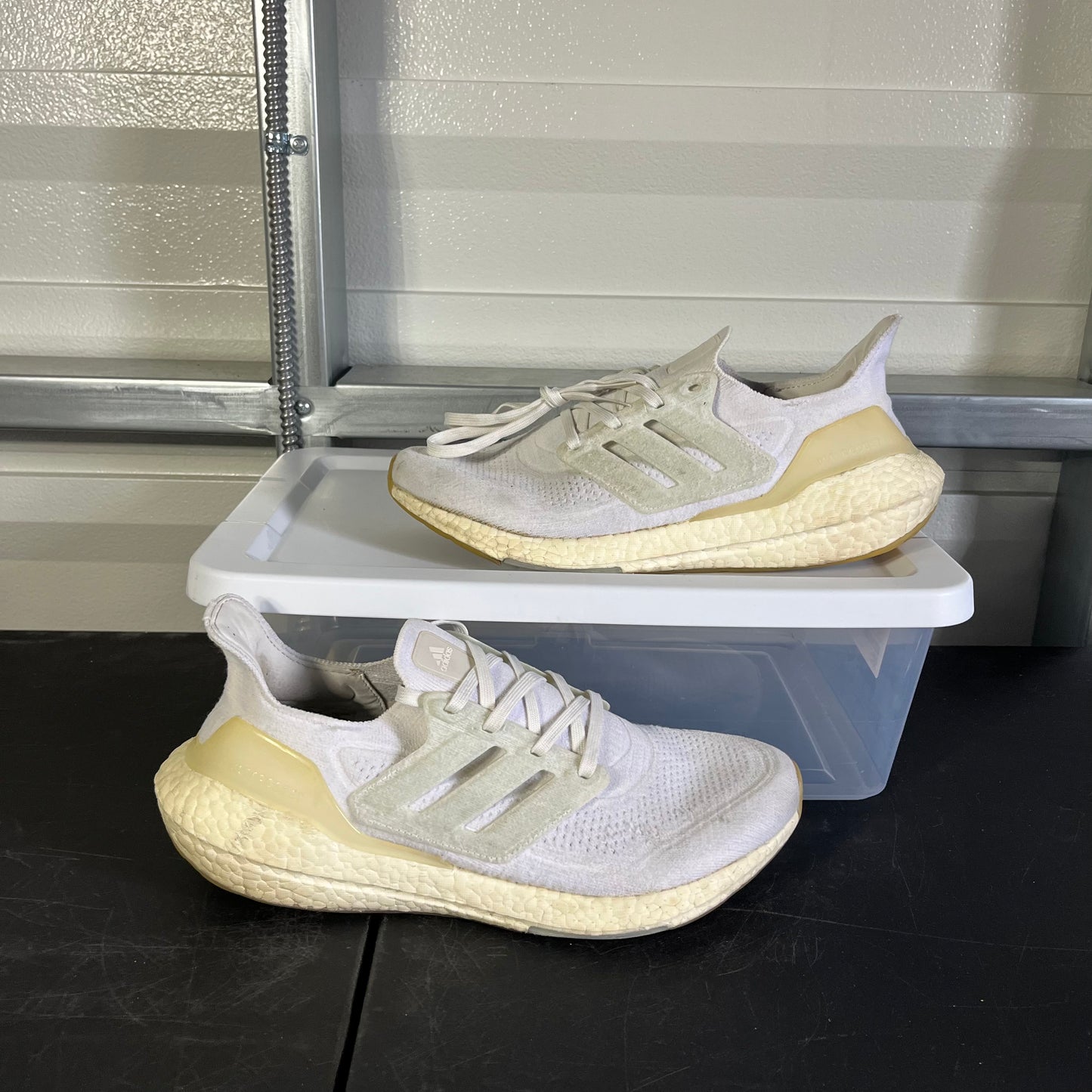 Size 10 - UltraBoost 21 Primeblue Non Dyed