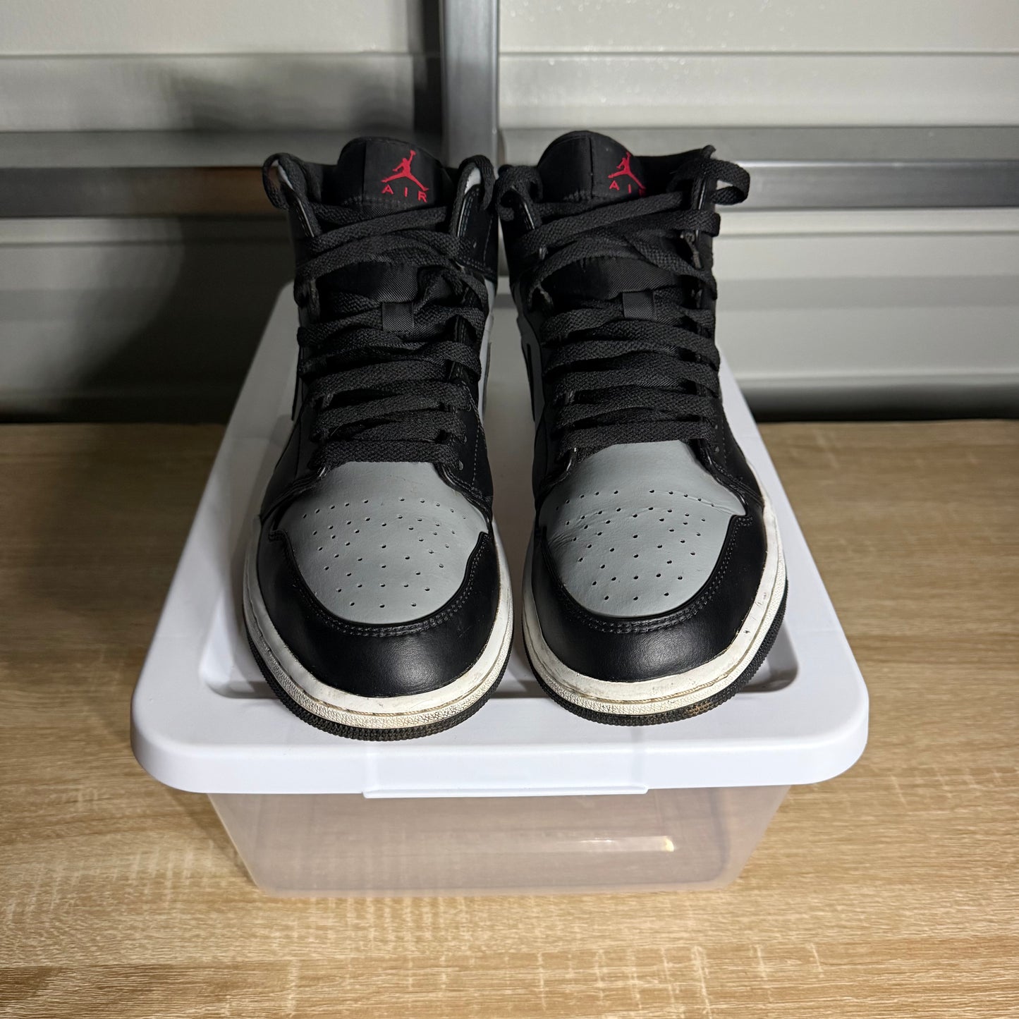 Size 10.5 - AJ 1 Mid Shadow Red