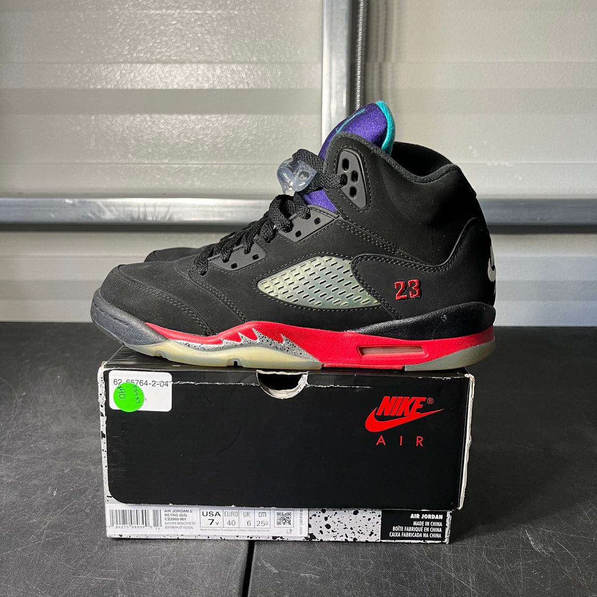 Size 7Y-  AJ 5 Top 3