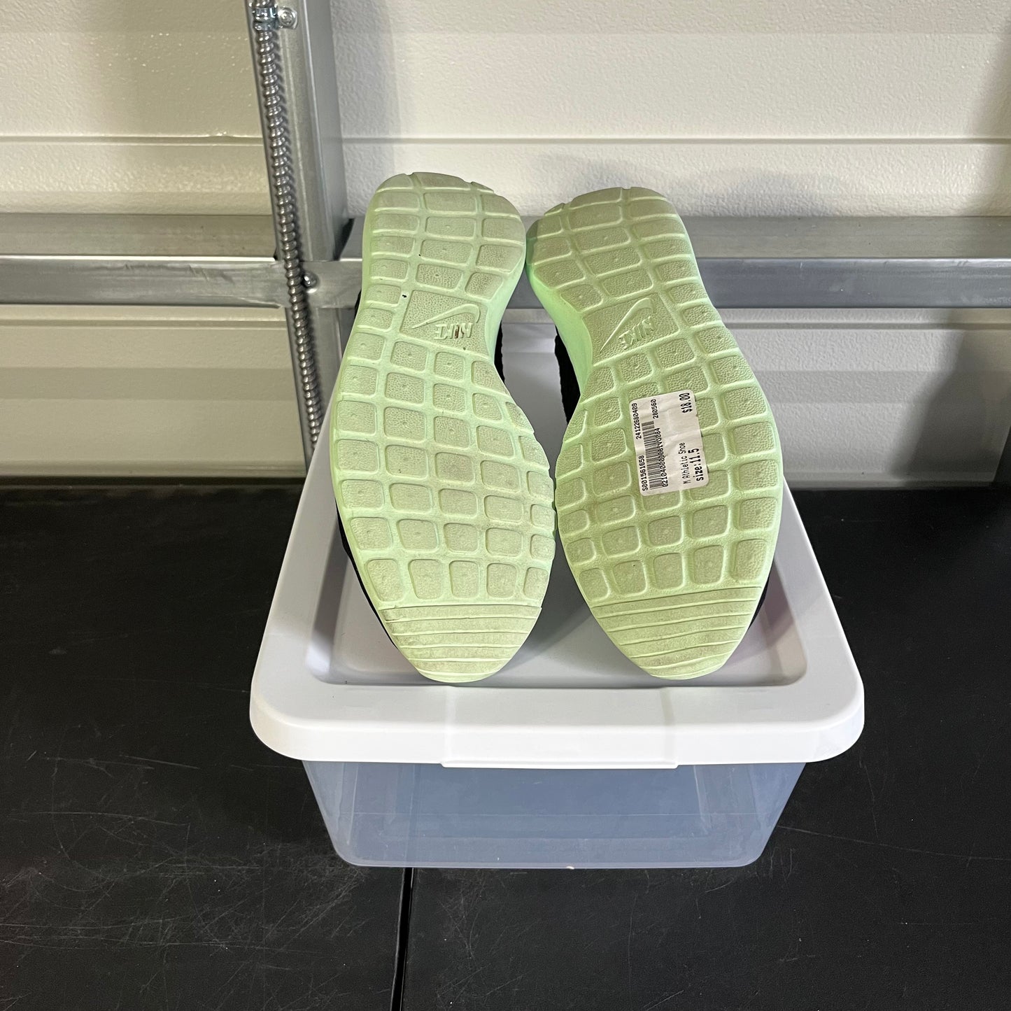 Size 11.5 - Roshe Run FB Yeezy