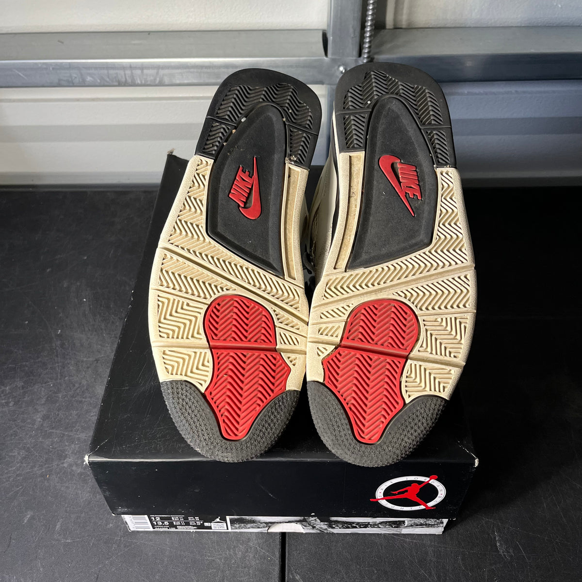 Size 12 - AJ 4 Flight Club
