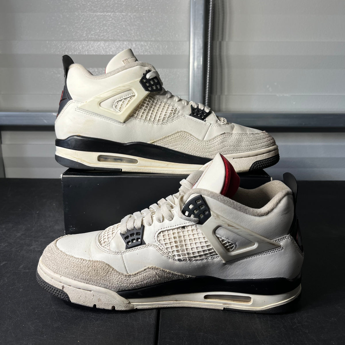 Size 12 - AJ 4 Flight Club
