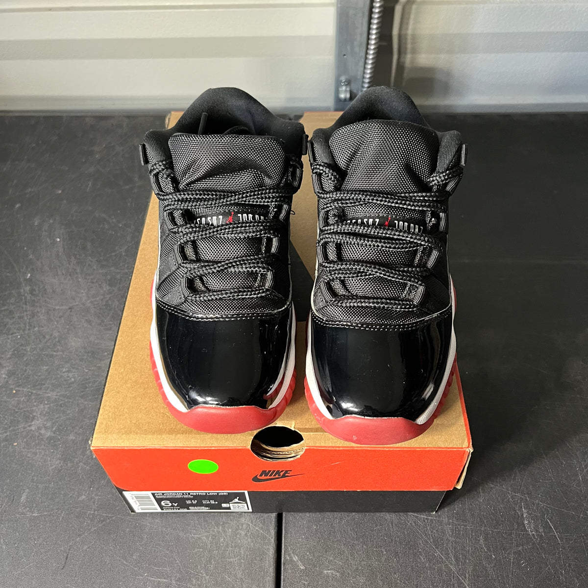 Size 6 - AJ 11 Low Bred