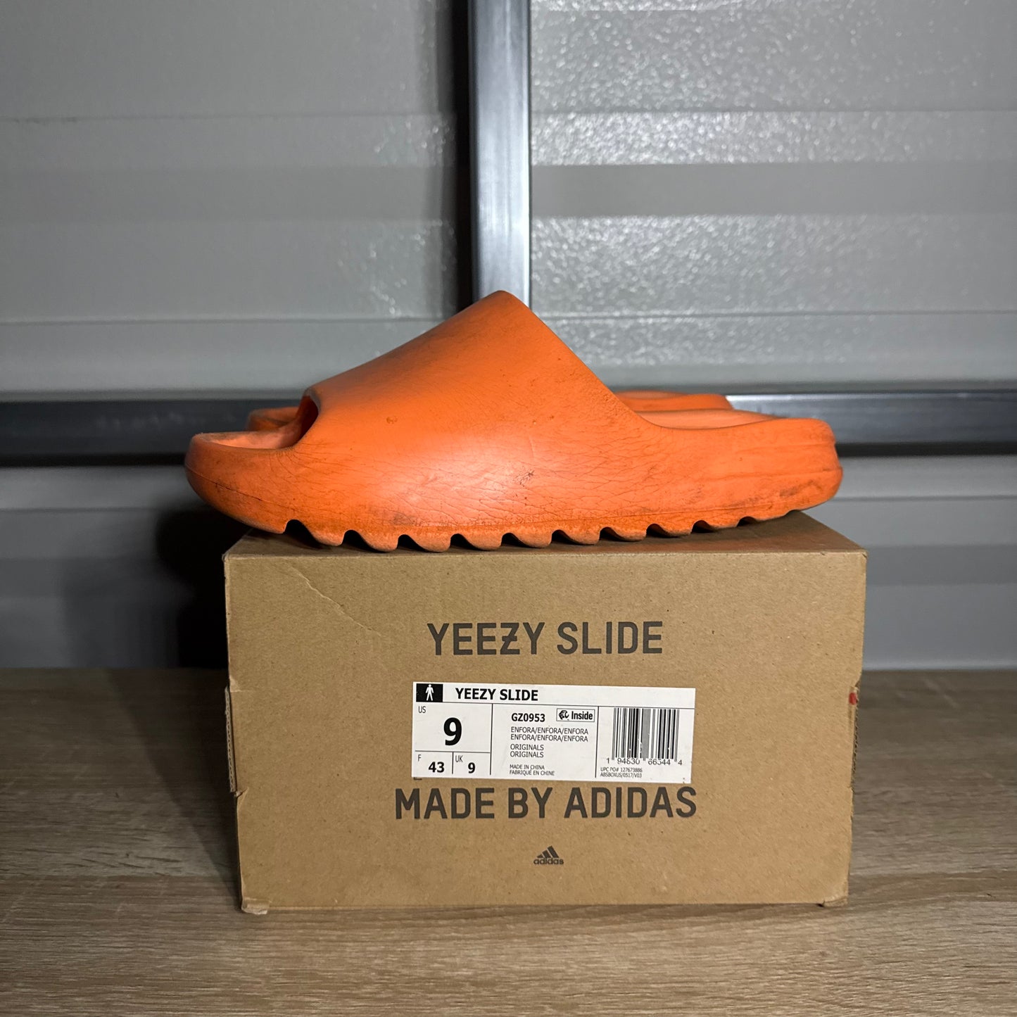 Size 9 - YZY Slide Enflame Orange