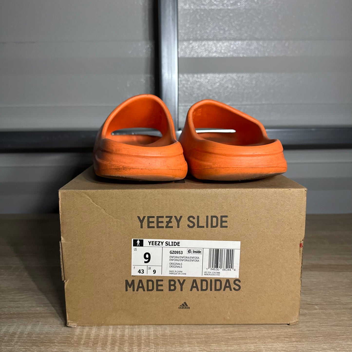 Size 9 - YZY Slide Enflame Orange