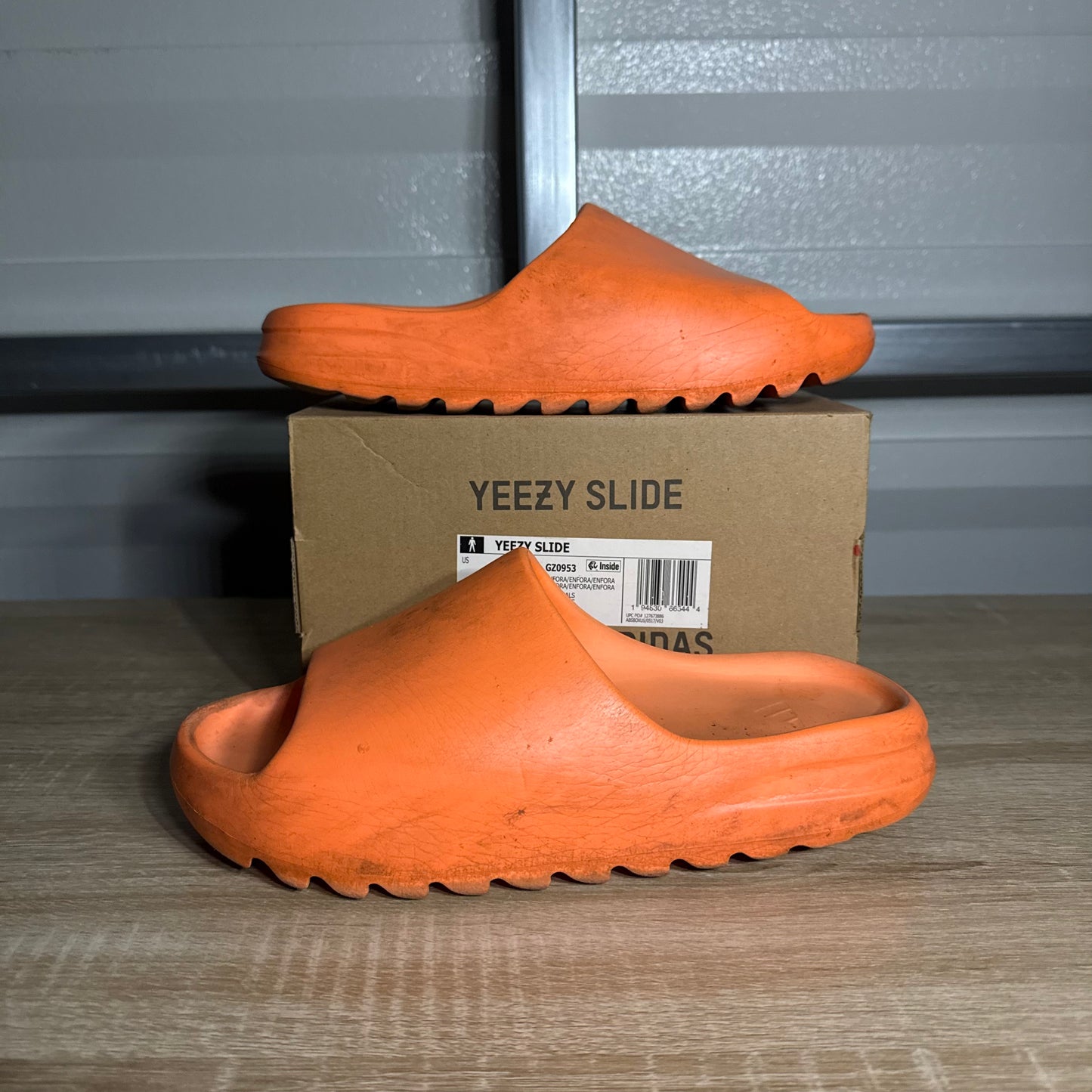Size 9 - YZY Slide Enflame Orange