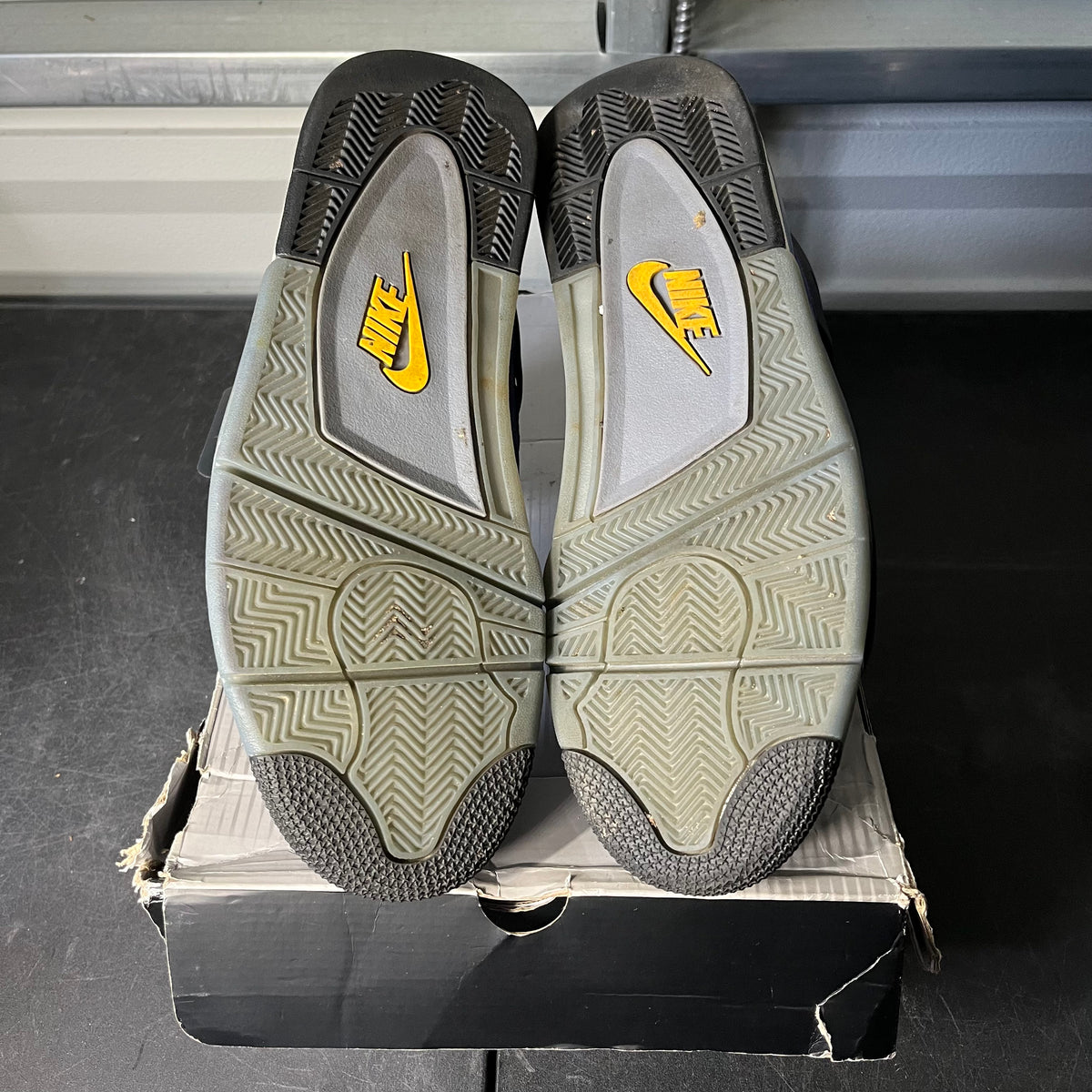Size 13 - AJ 4 Laker