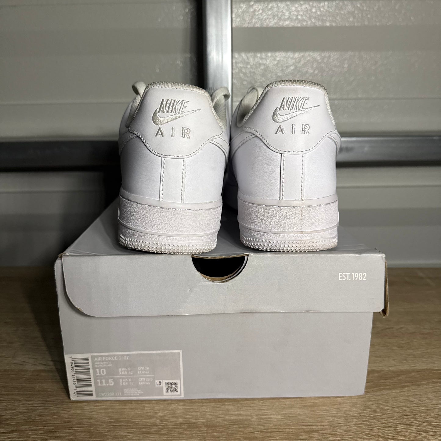 Size 10 - AF 1 '07 Triple White