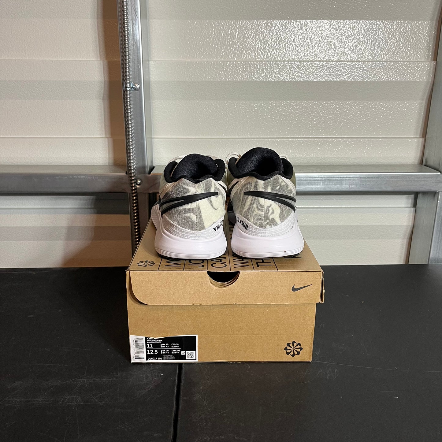 Size 11 - Kyrie 8 White Black
