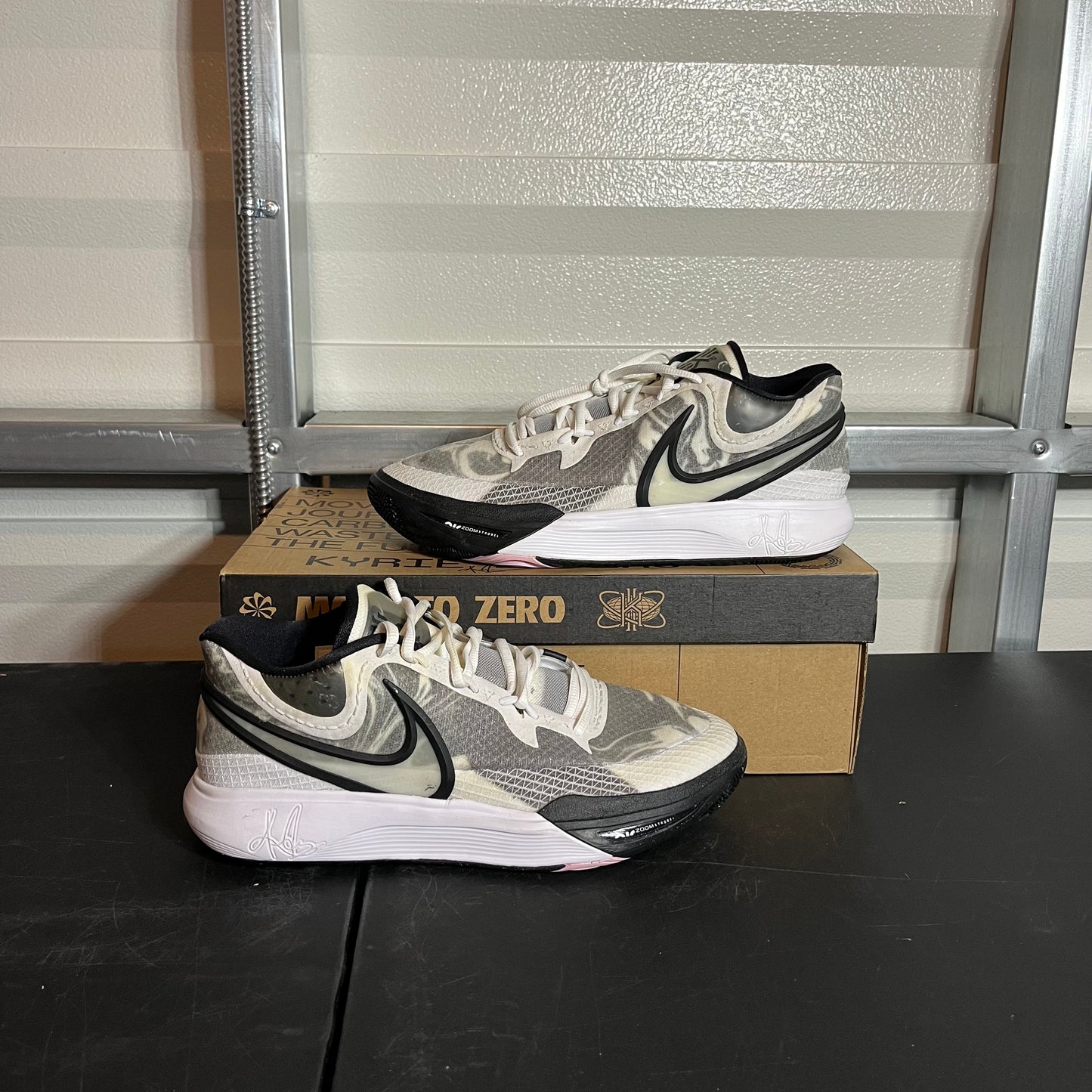 Size 11 - Kyrie 8 White Black