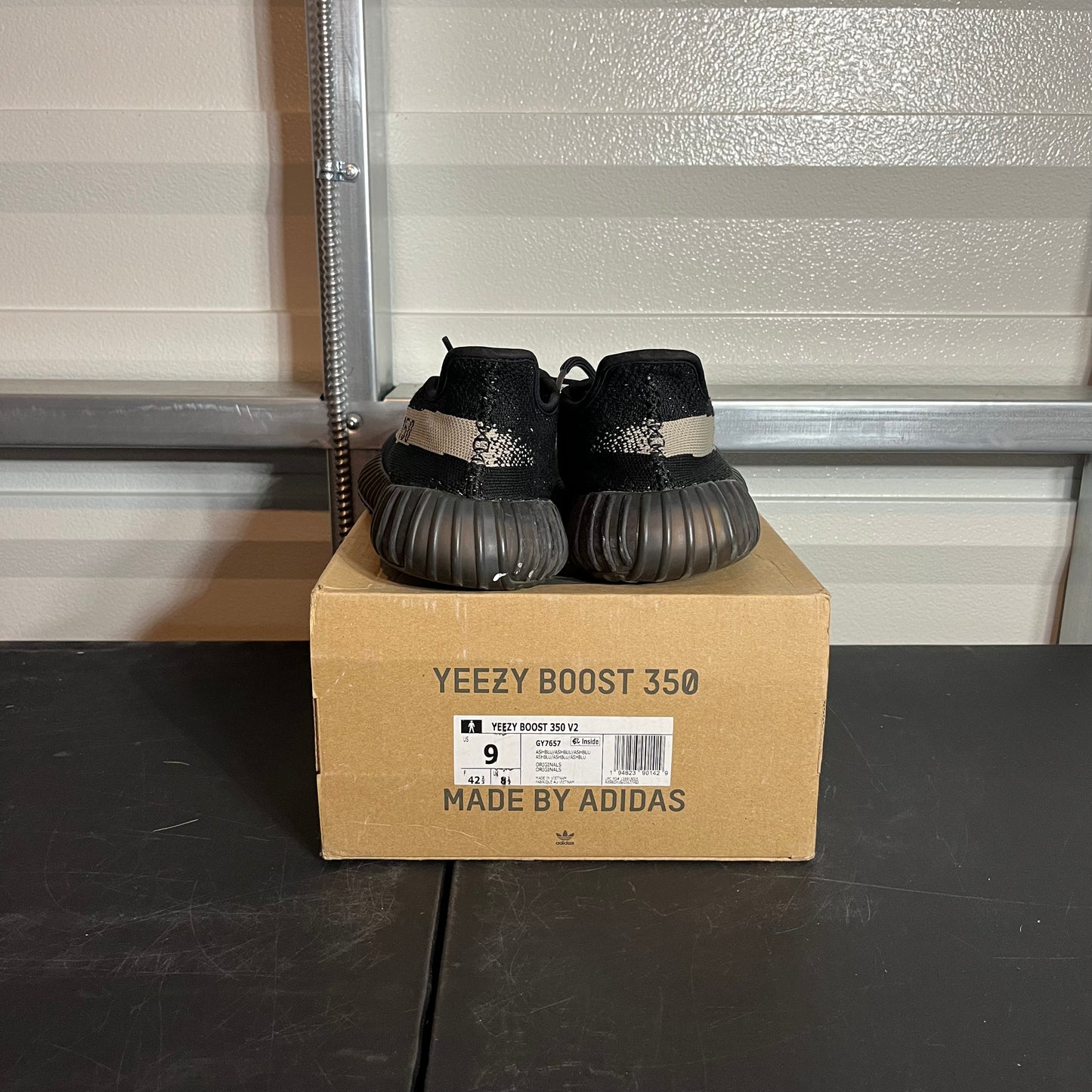 Size 9 - YZY Boost 350 V2 Oreo