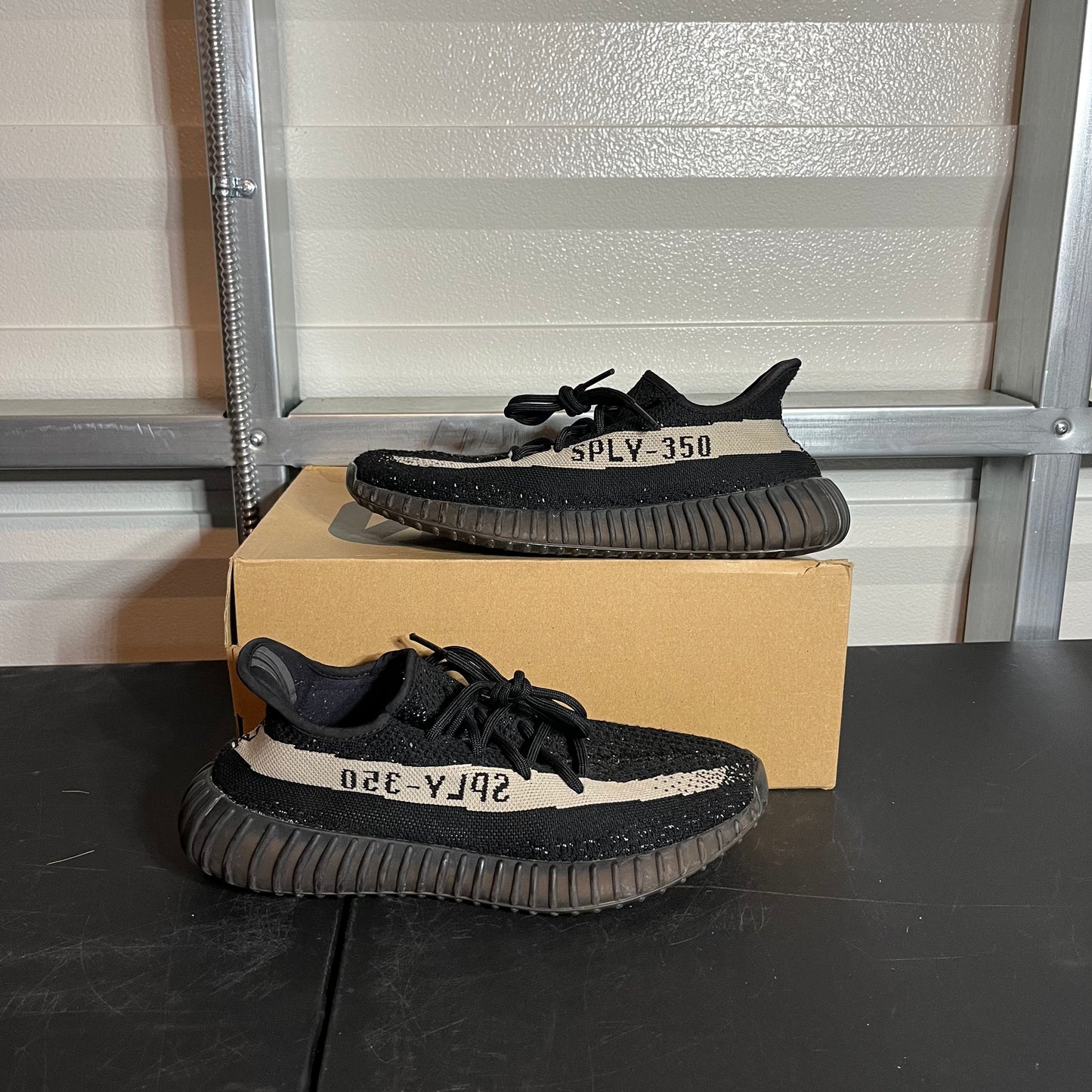 Size 9 - YZY Boost 350 V2 Oreo