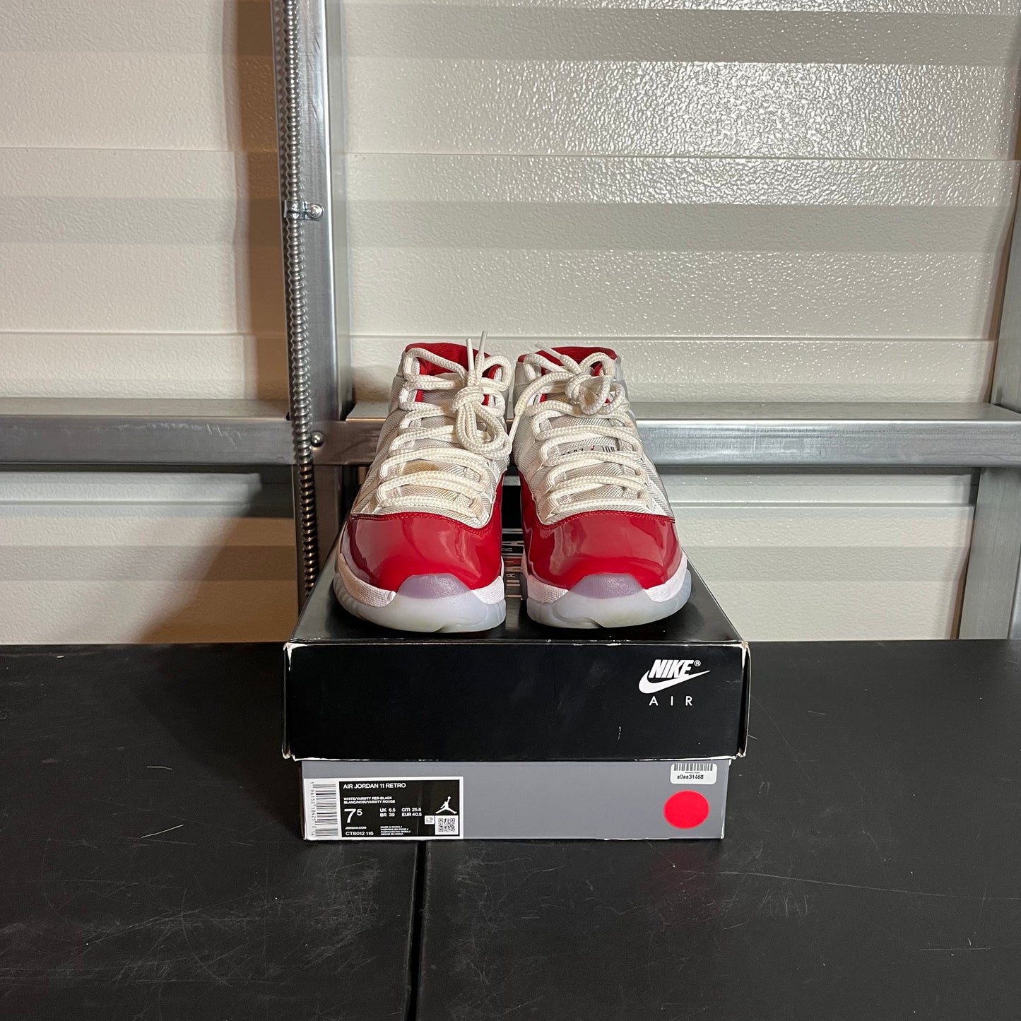 Size 7.5 - AJ 11 Retro Cherry