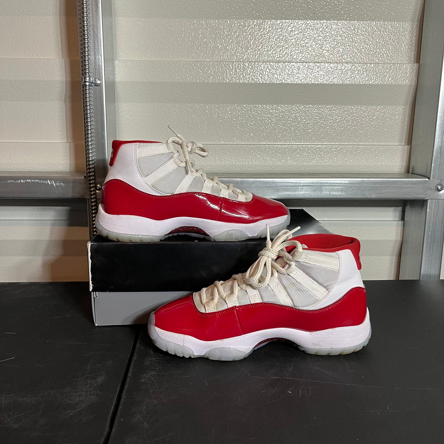 Size 7.5 - AJ 11 Retro Cherry