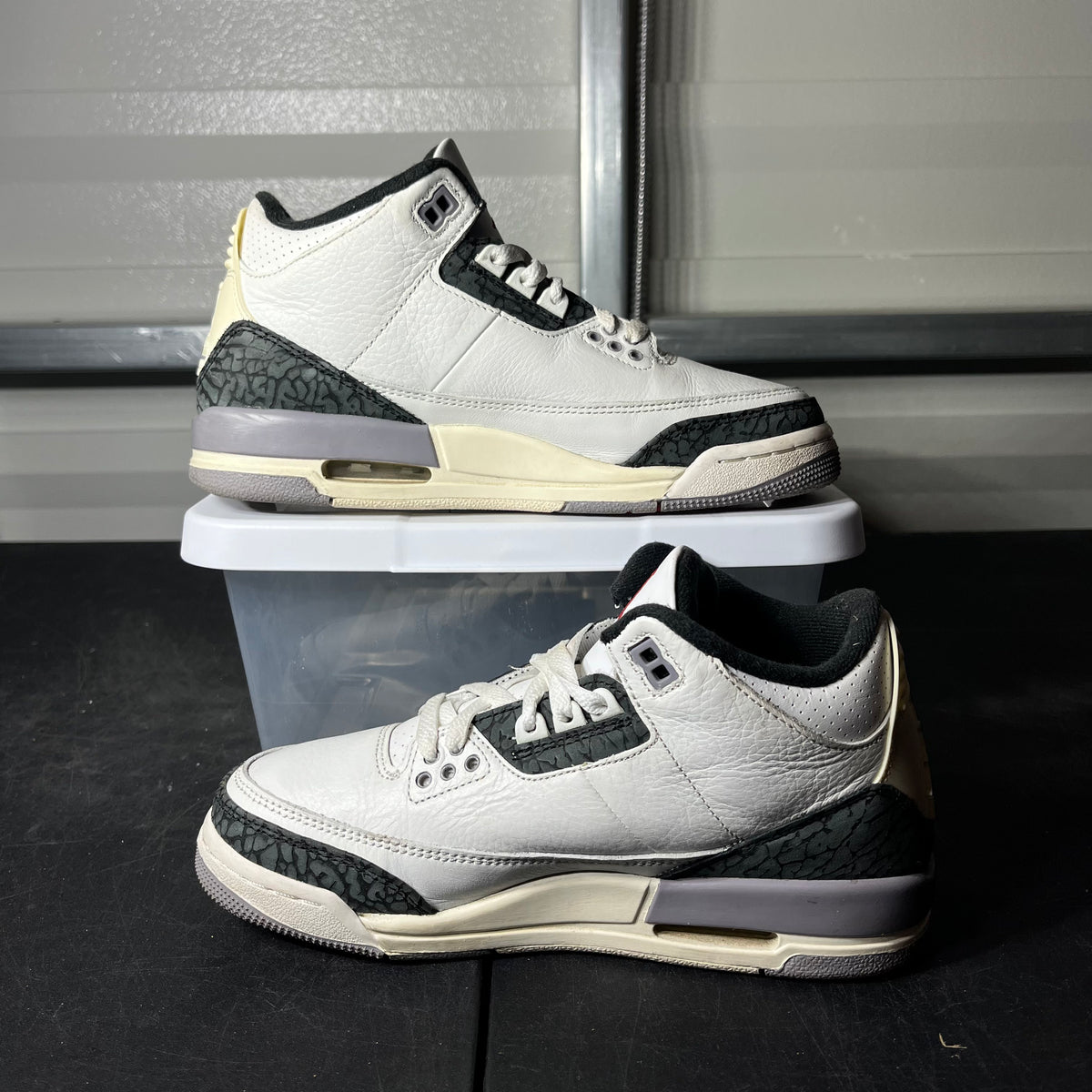 Size 6 - AJ 3 Cement Grey