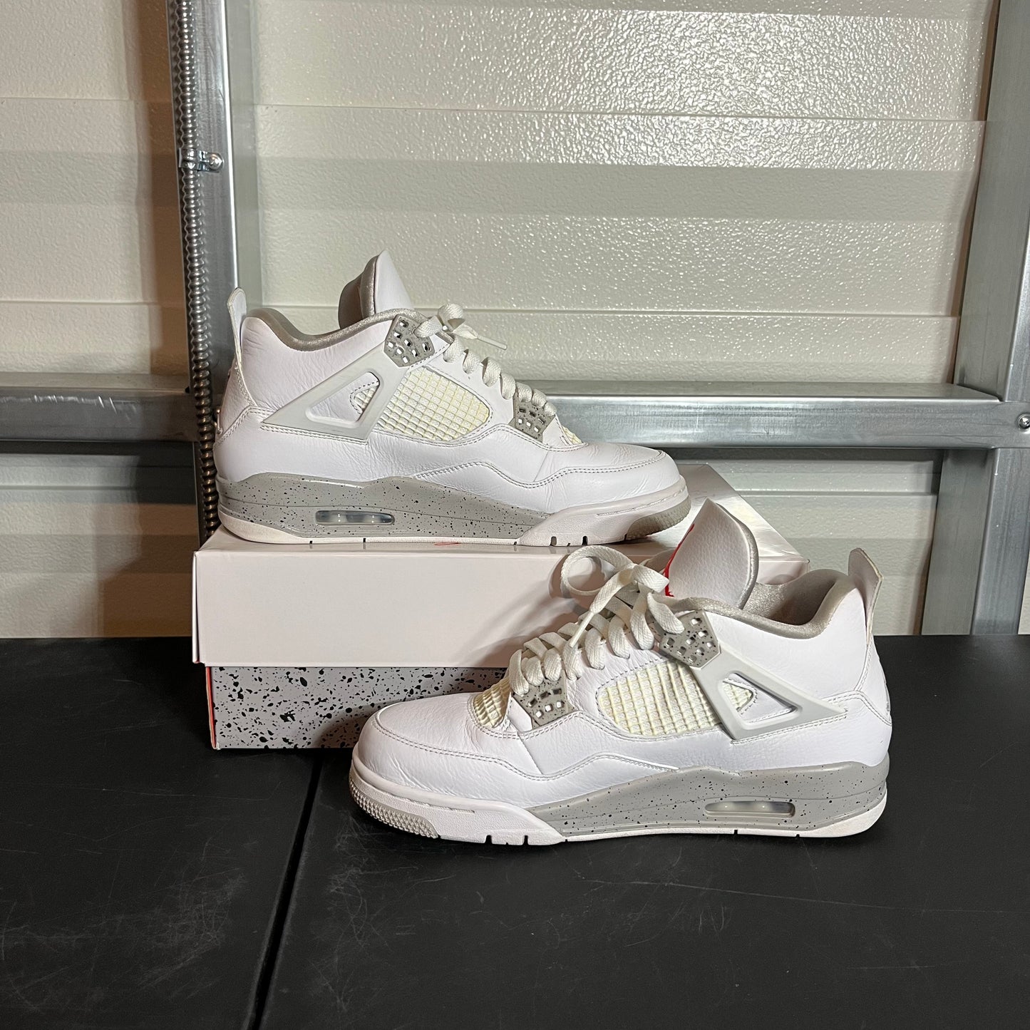 Size 8.5 - AJ 4 Retro White Oreo