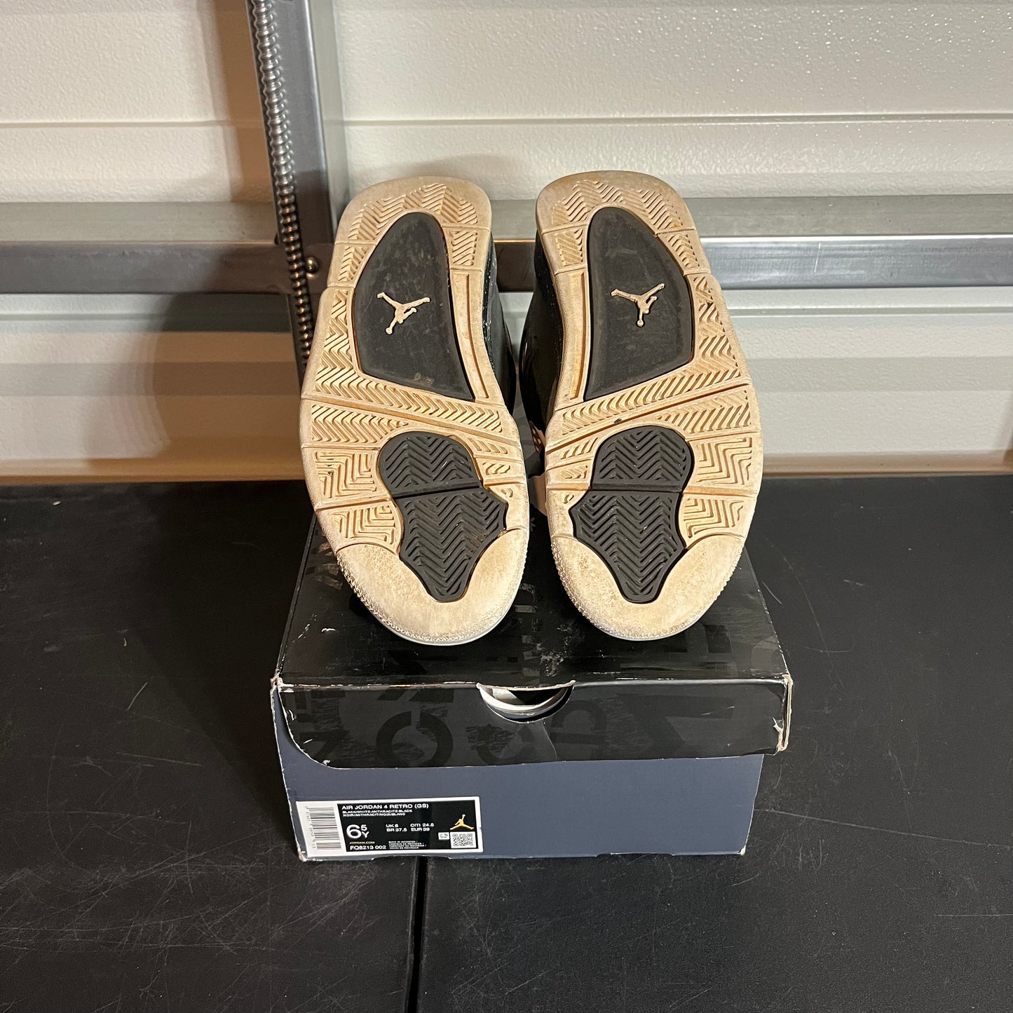 Size 6.5Y - AJ 4 Retro Fear