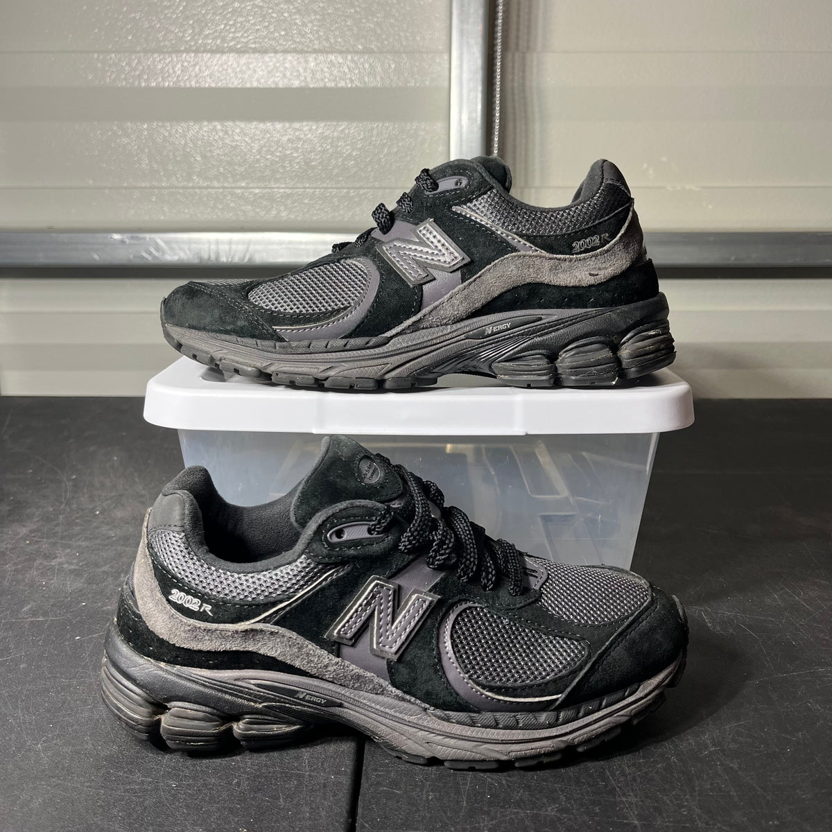 Size 7W- New Balance Black Magnet