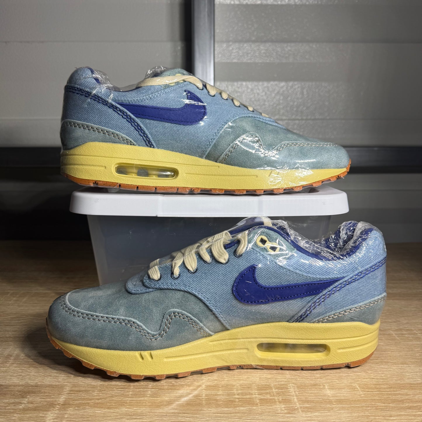 Size 9.5 - AM 1 PRM Dirty Denim