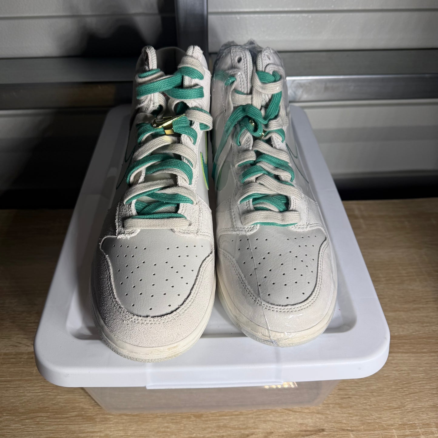 Size 10.5 - Dunk High SE First Use - Green Noise