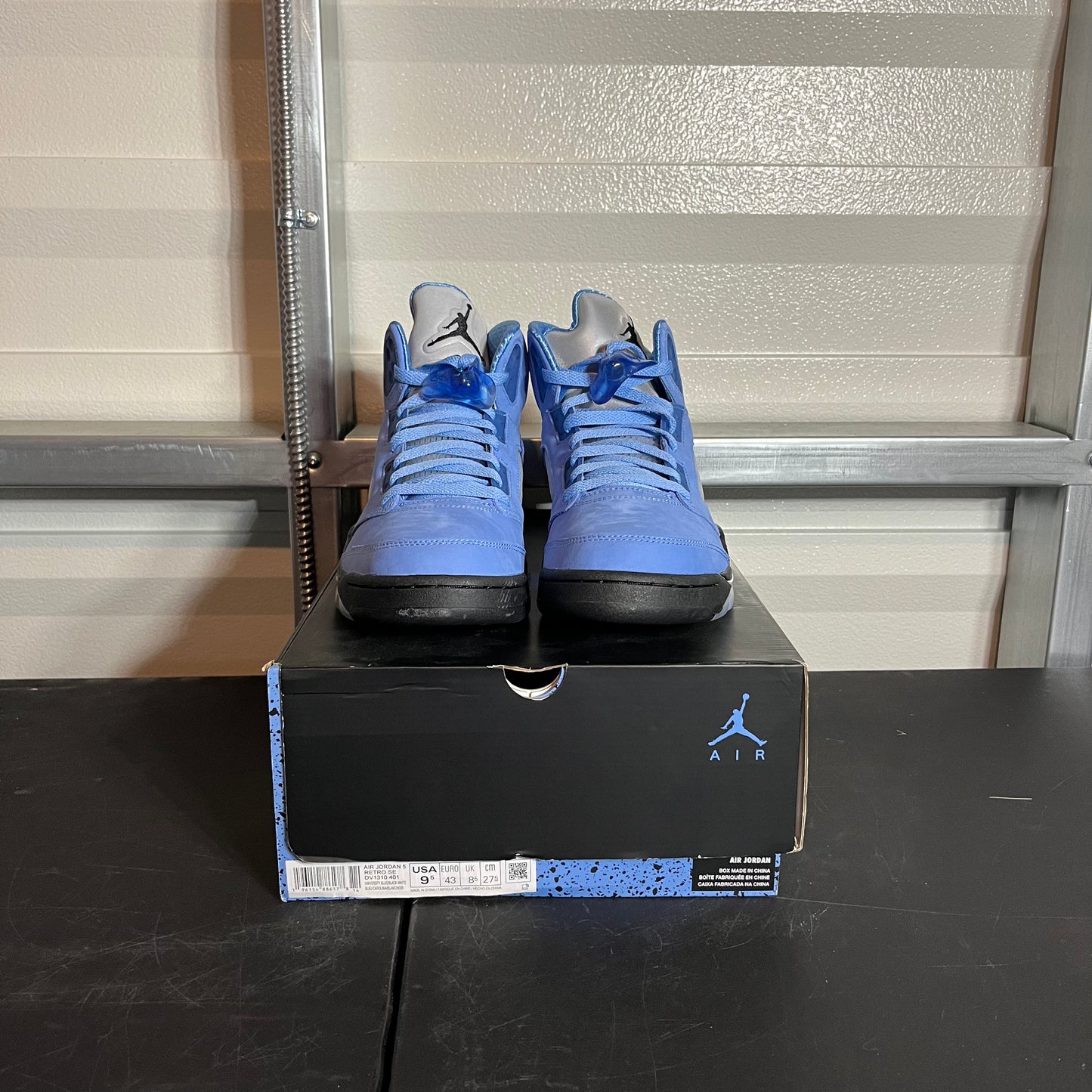 Size 9.5 - AJ 5 Retro UNC