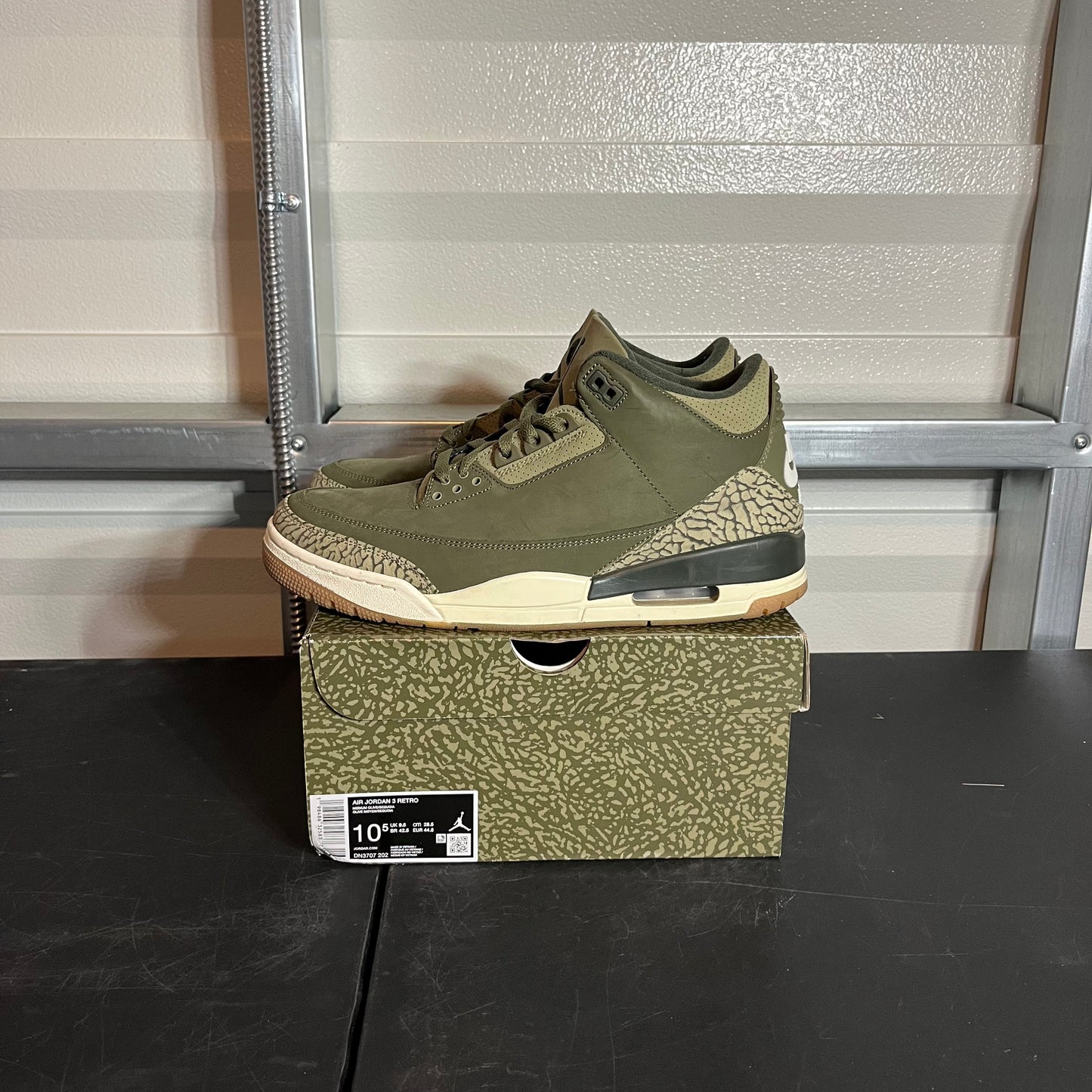 Size 10.5 - AJ 3 Retro Medium Olive
