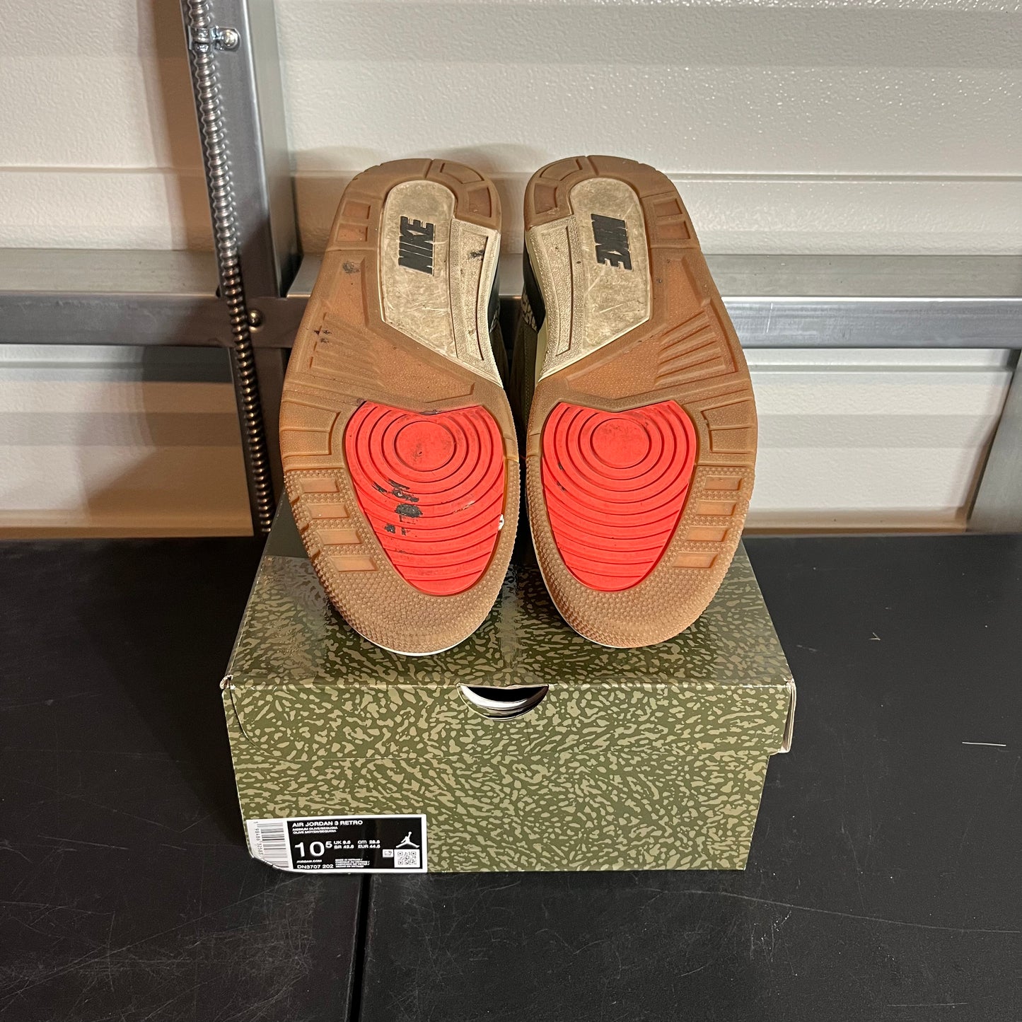 Size 10.5 - AJ 3 Retro Medium Olive
