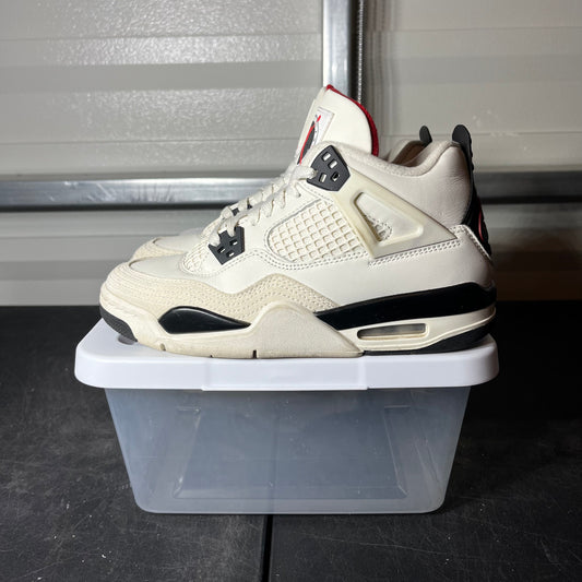 Size 6 - AJ 4 Flight Club