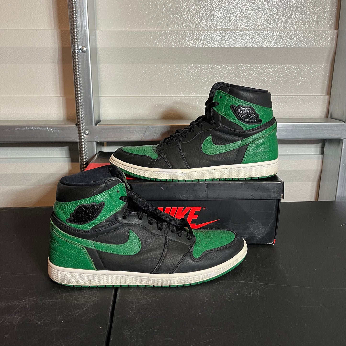 Size 11.5 - AJ 1 Retro High Pine Green 2.0
