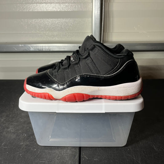 Size 6 - AJ 11 Low Bred