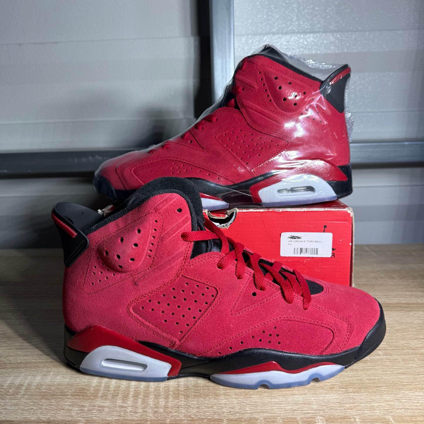 Size 9.5 - AJ 6 Retro Toro Bravo