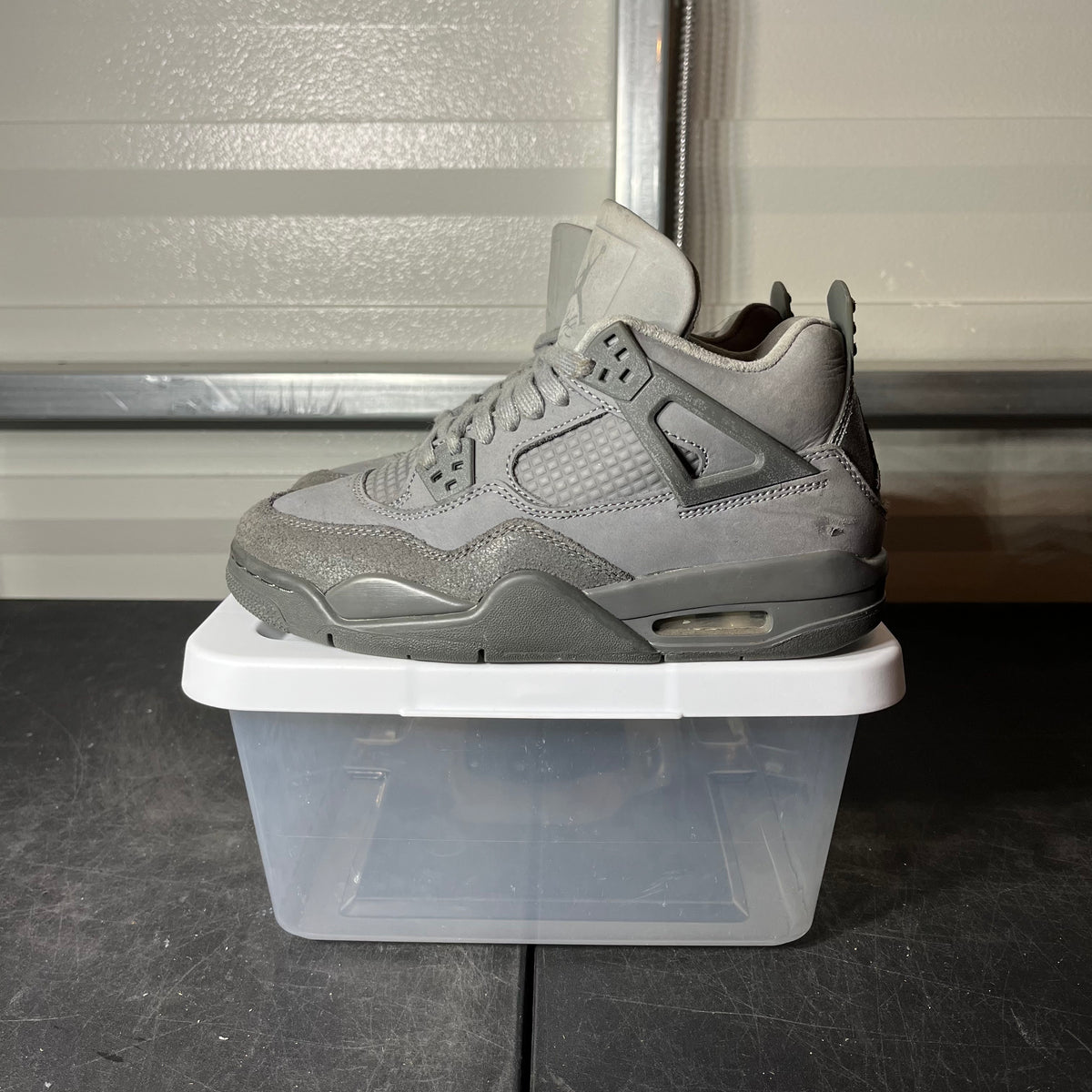 Size 5.5 - AJ 4 Wet Cement Grey