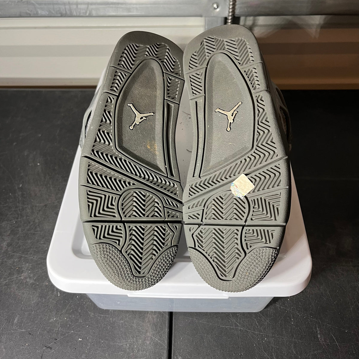 Size 5.5 - AJ 4 Wet Cement Grey