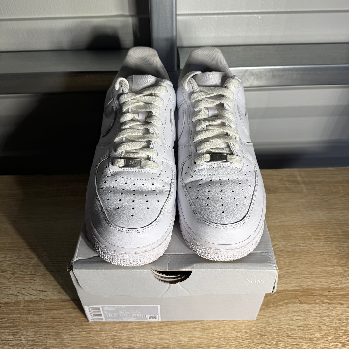 Size 9 - AF 1 Low '07 Triple White