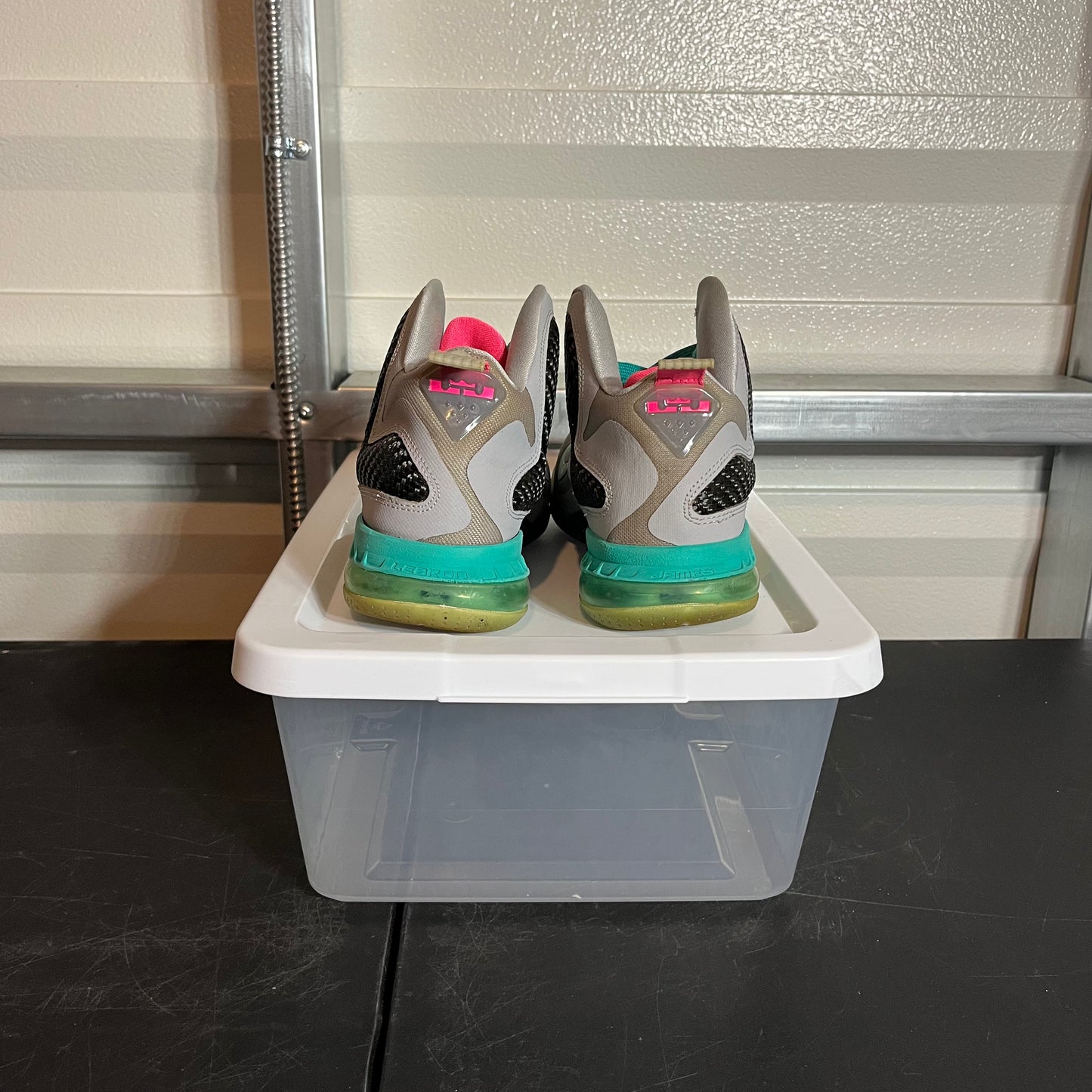 Size 7Y - LeBron 9 P.S. Elite South Beach