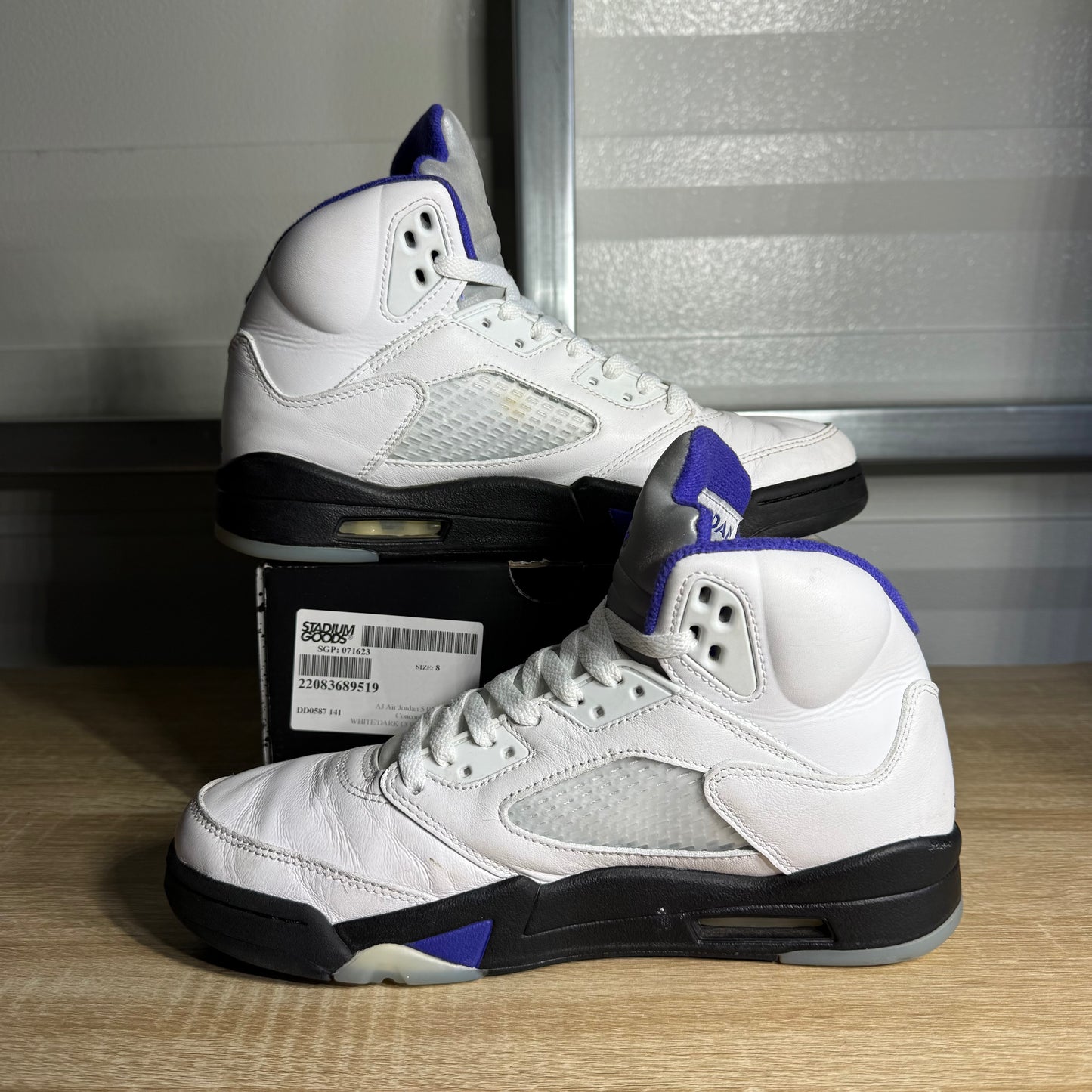 Size 8 - AJ 5 Retro Concord