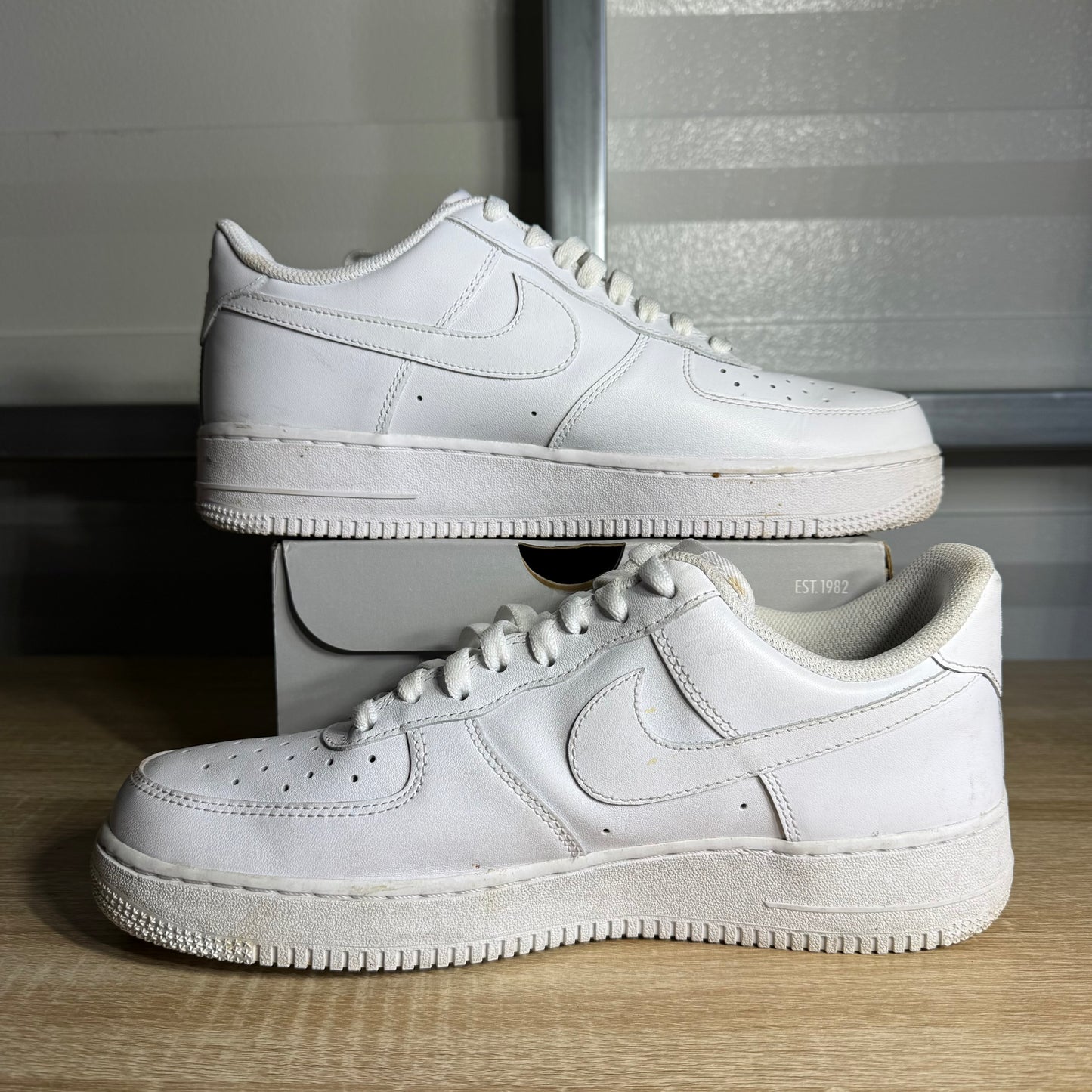 Size 10.5 - AF 1 Low '07 Triple White