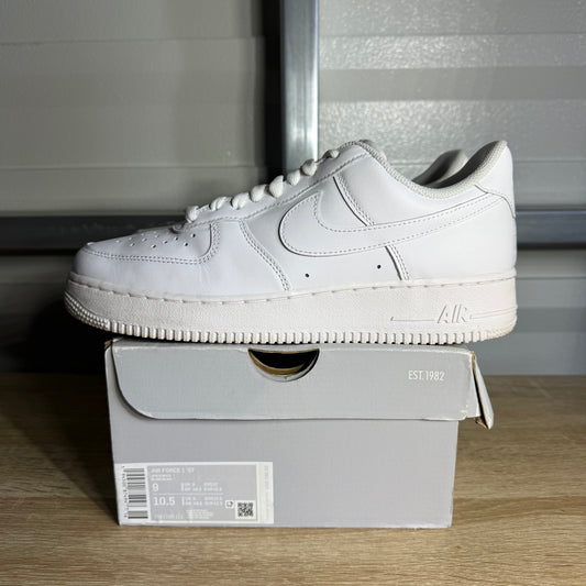 Size 9 - AF 1 Low '07 Triple White