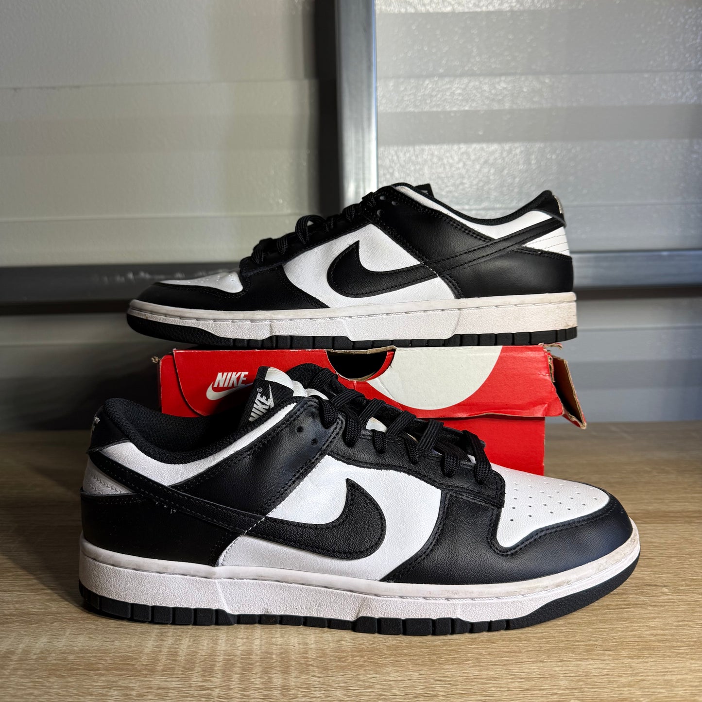 Size 11W – Dunk Low Panda