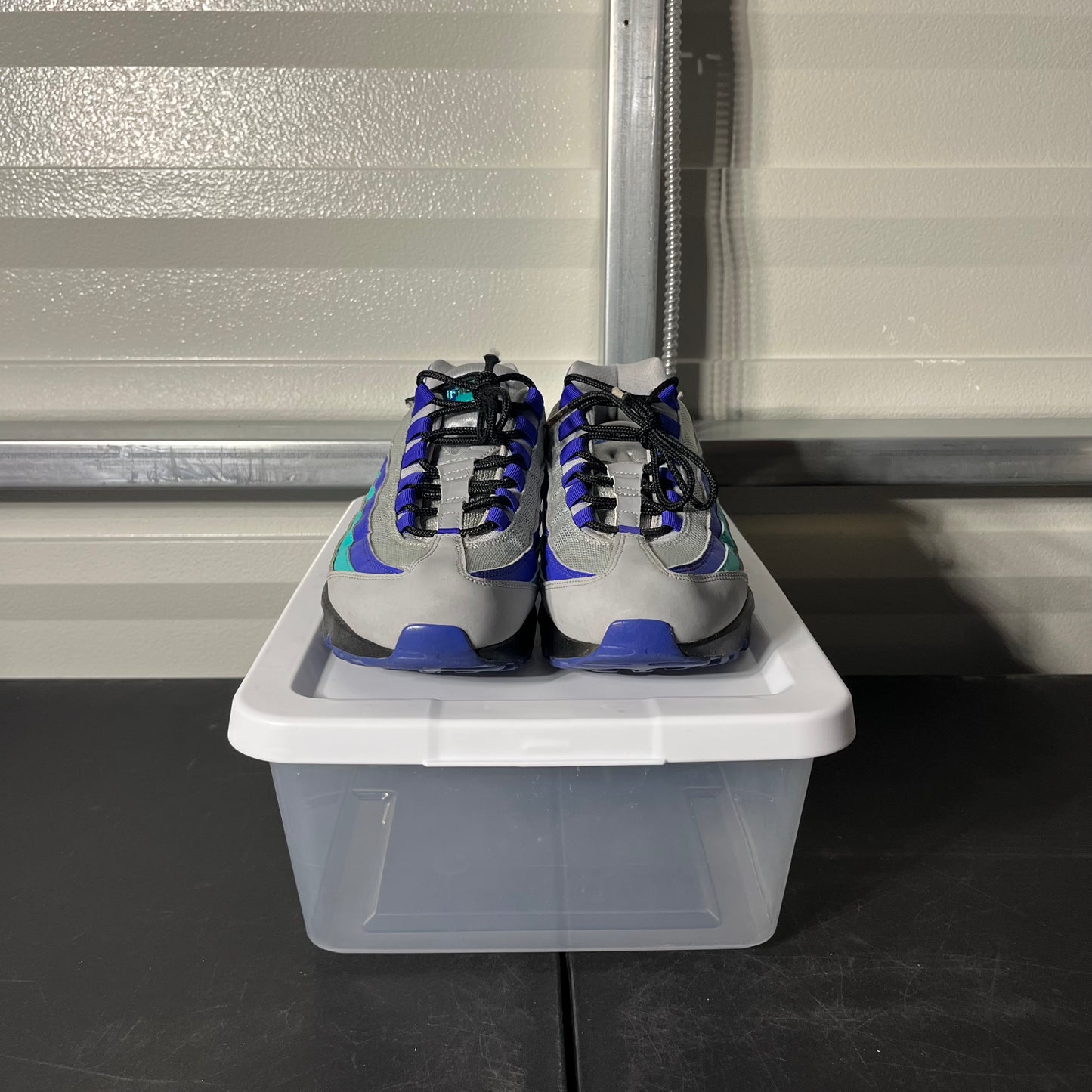Size 10 - AM 95 Wolf Grey Grape